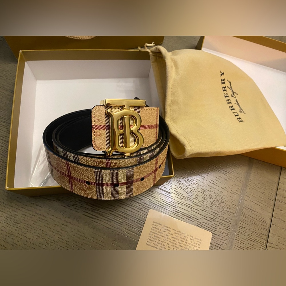 Burberry Belt New With Box